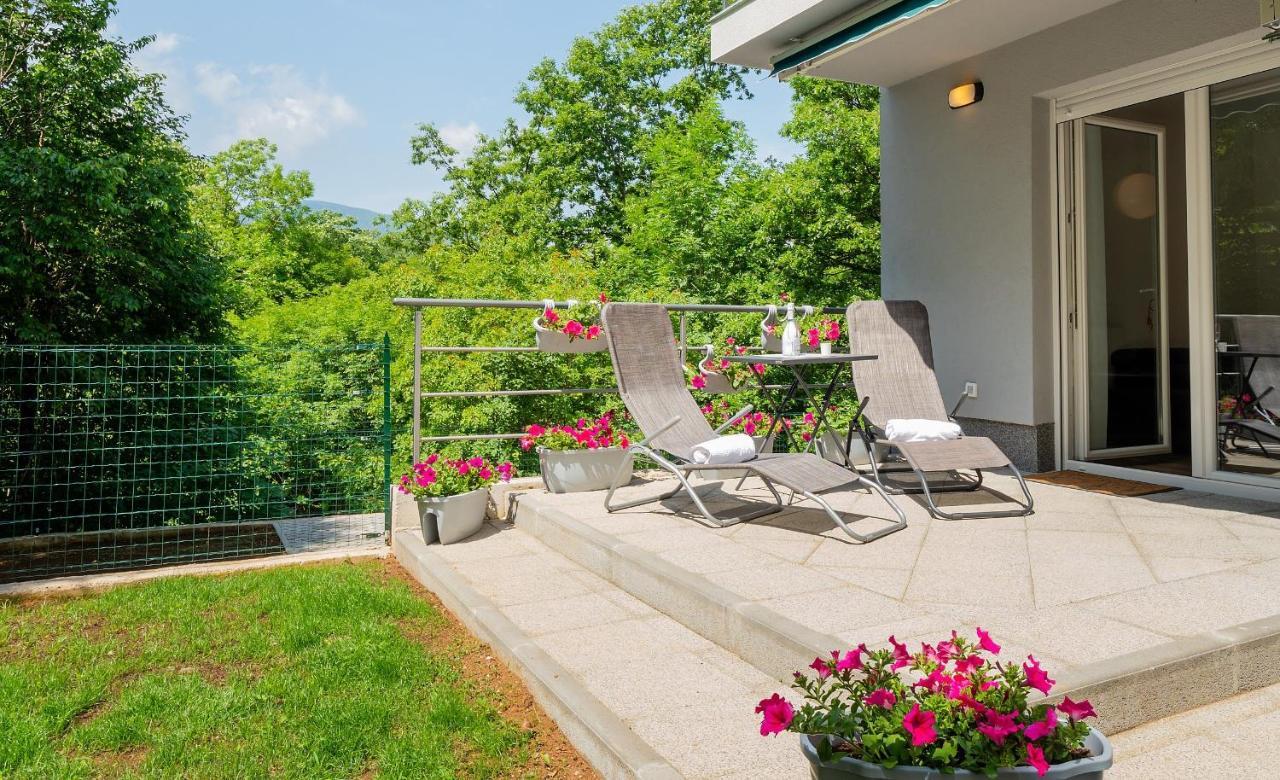 Birdsong Getaway Apartment Jurdani Екстериор снимка