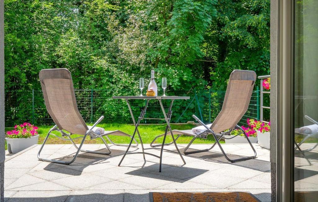 Birdsong Getaway Apartment Jurdani Екстериор снимка